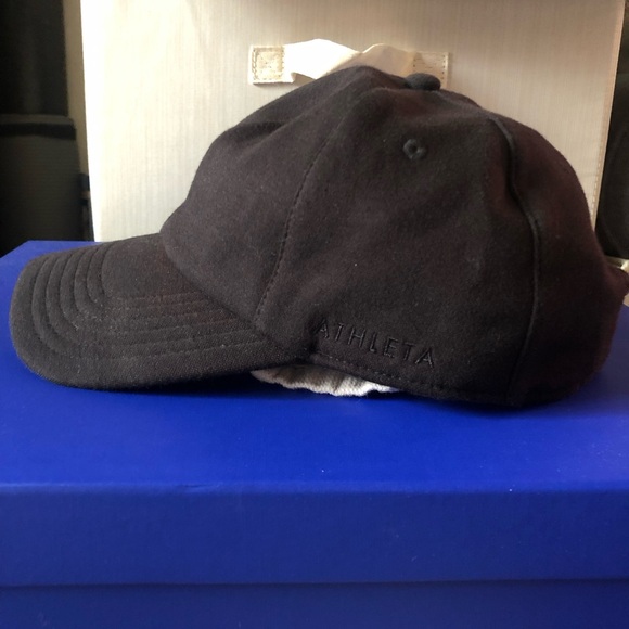 ATHLETA - Triumph Kinetic Baseball Cap - BLACK - One Size - Picture 1 of 7